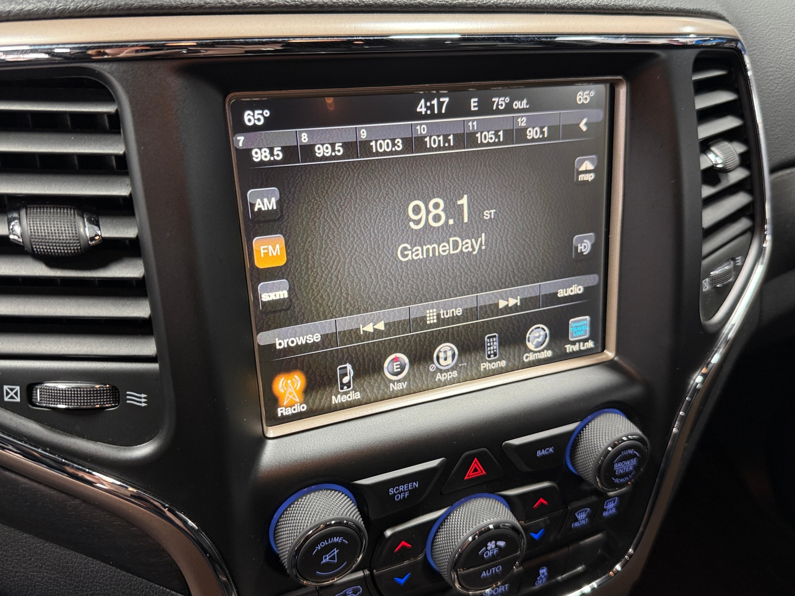 Thumbnail: 2016 Jeep Grand Cherokee - 4