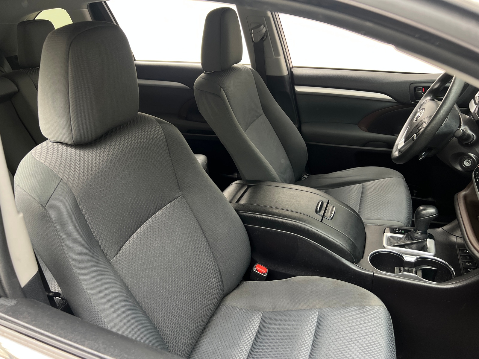 Thumbnail: 2019 Toyota Highlander - 2