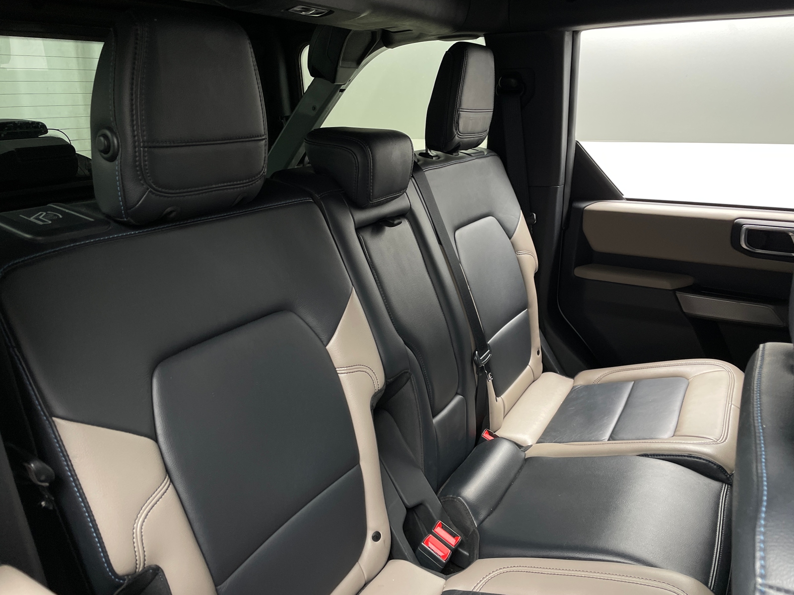 Thumbnail: 2021 Ford Bronco - 5