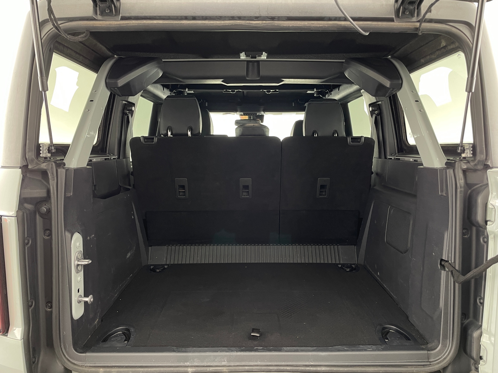 Thumbnail: 2021 Ford Bronco - 6