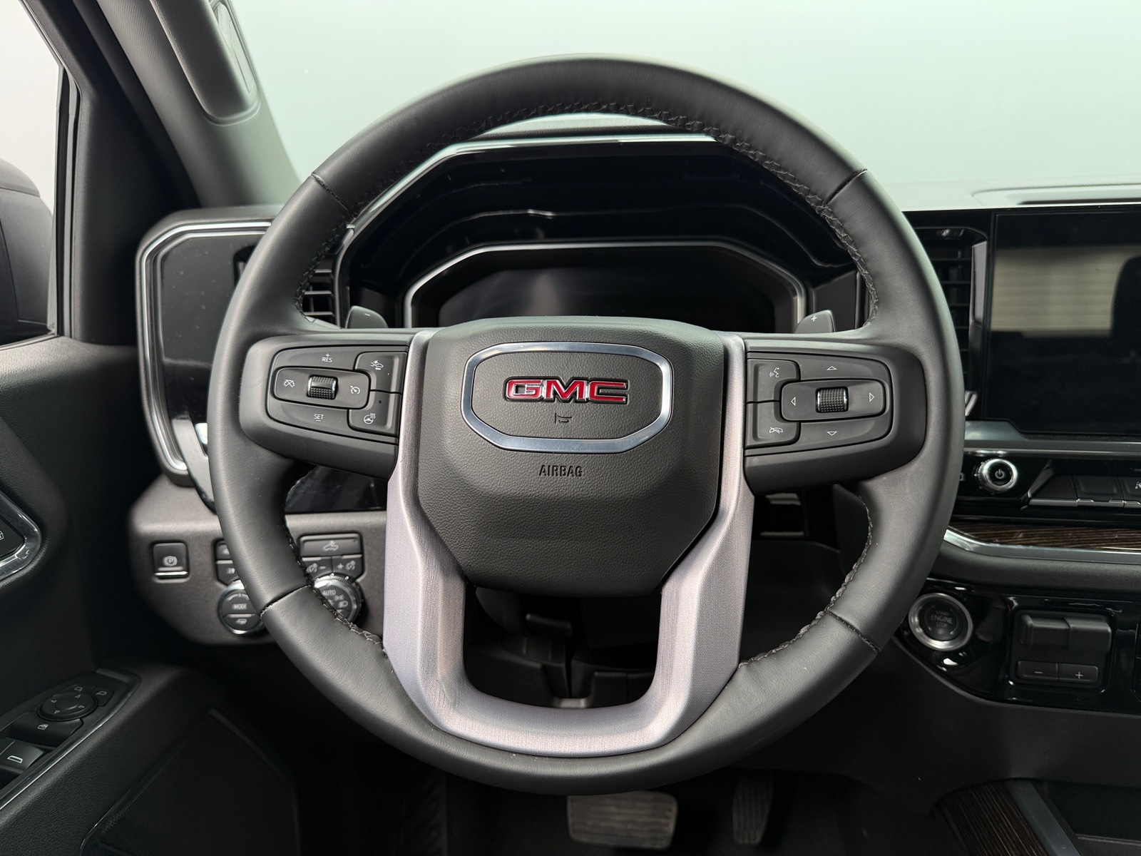 Thumbnail: 2025 GMC Sierra 1500 - 5