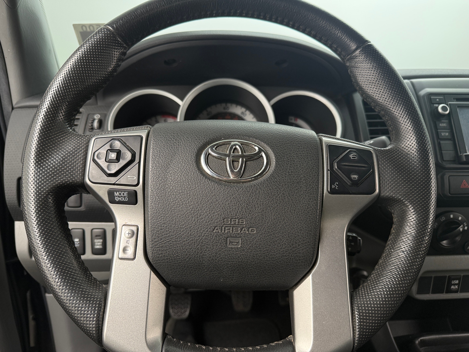 Thumbnail: 2015 Toyota Tacoma - 5