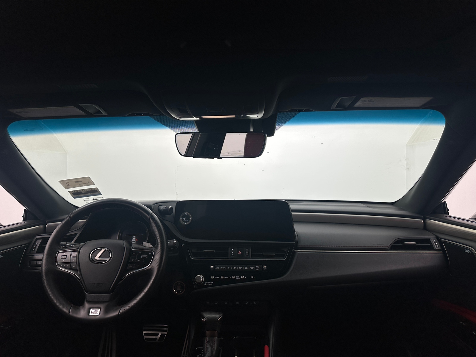 Thumbnail: 2024 Lexus ES - 2