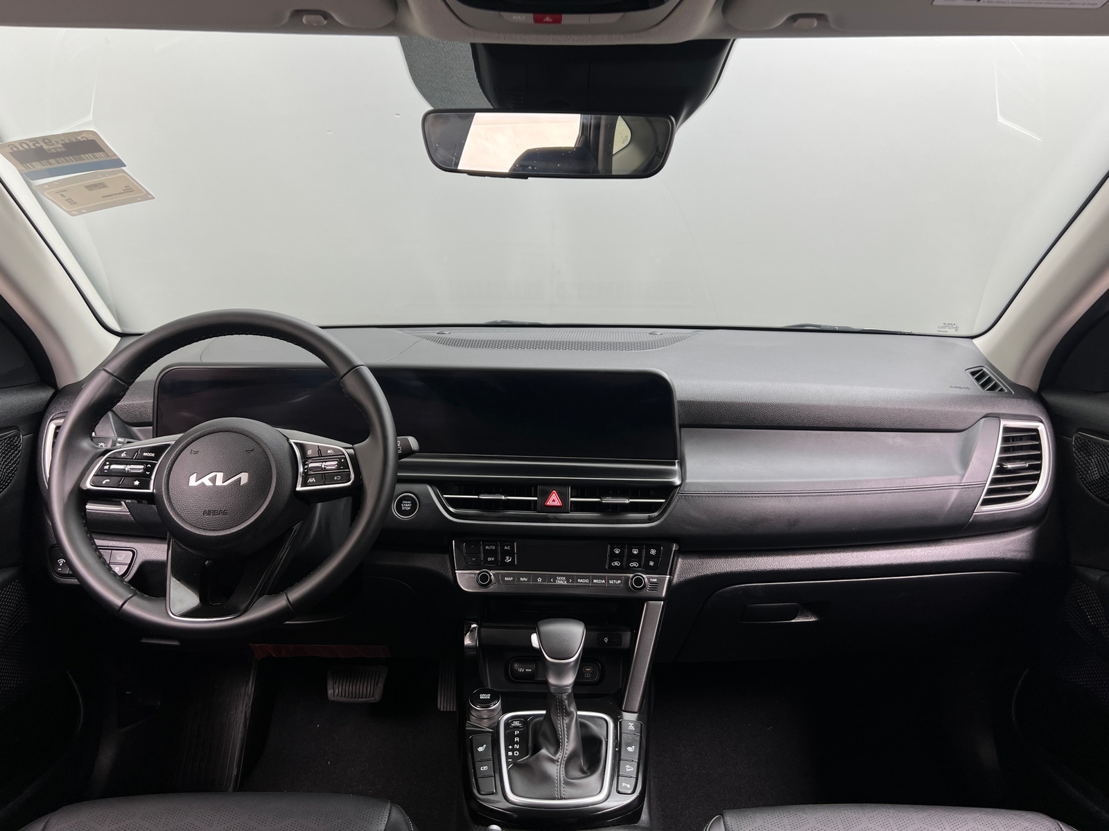 Thumbnail: 2025 Kia Seltos - 3