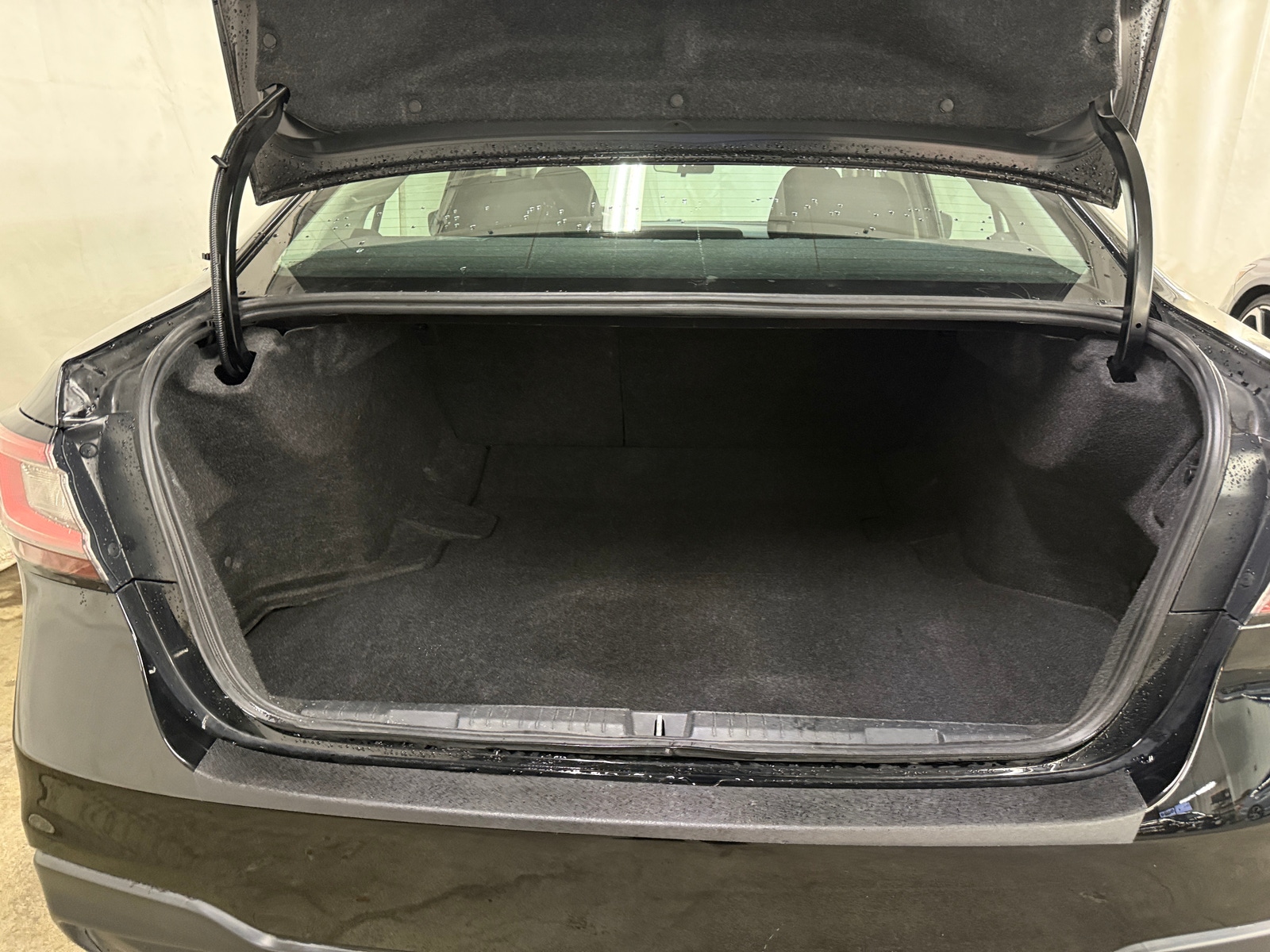 Thumbnail: 2022 Subaru Legacy - 7