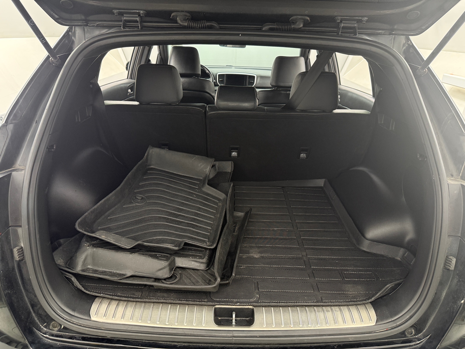 Thumbnail: 2020 Kia Sportage - 7