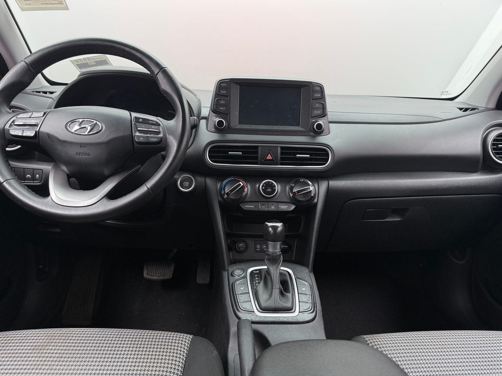 Thumbnail: 2019 Hyundai Kona - 3