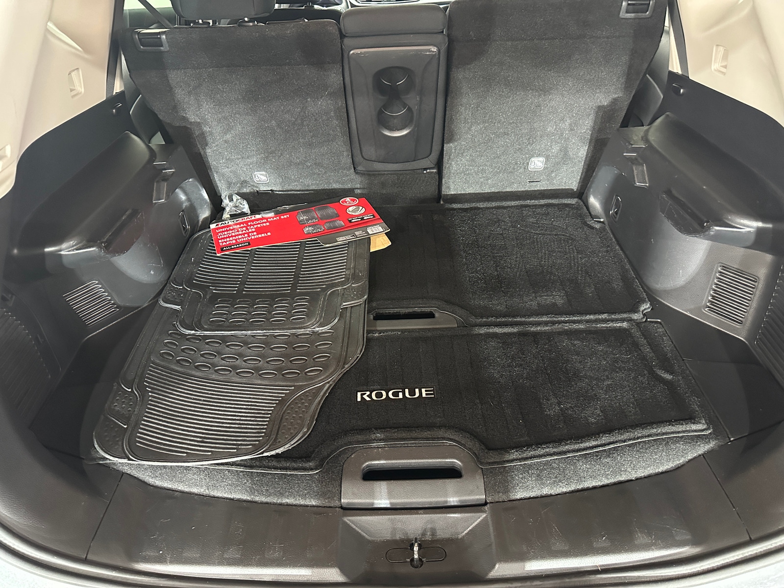 Thumbnail: 2018 Nissan Rogue - 7