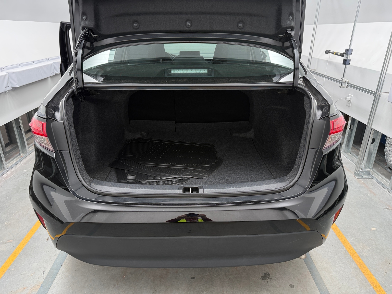 Thumbnail: 2025 Toyota Corolla - 7