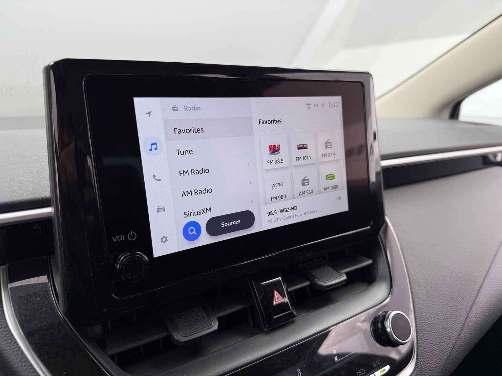 Thumbnail: 2025 Toyota Corolla - 4