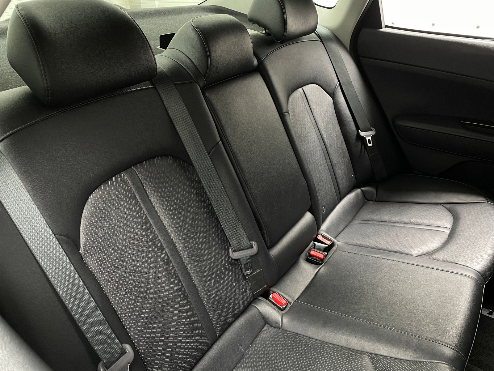 Thumbnail: 2019 Kia Optima - 5