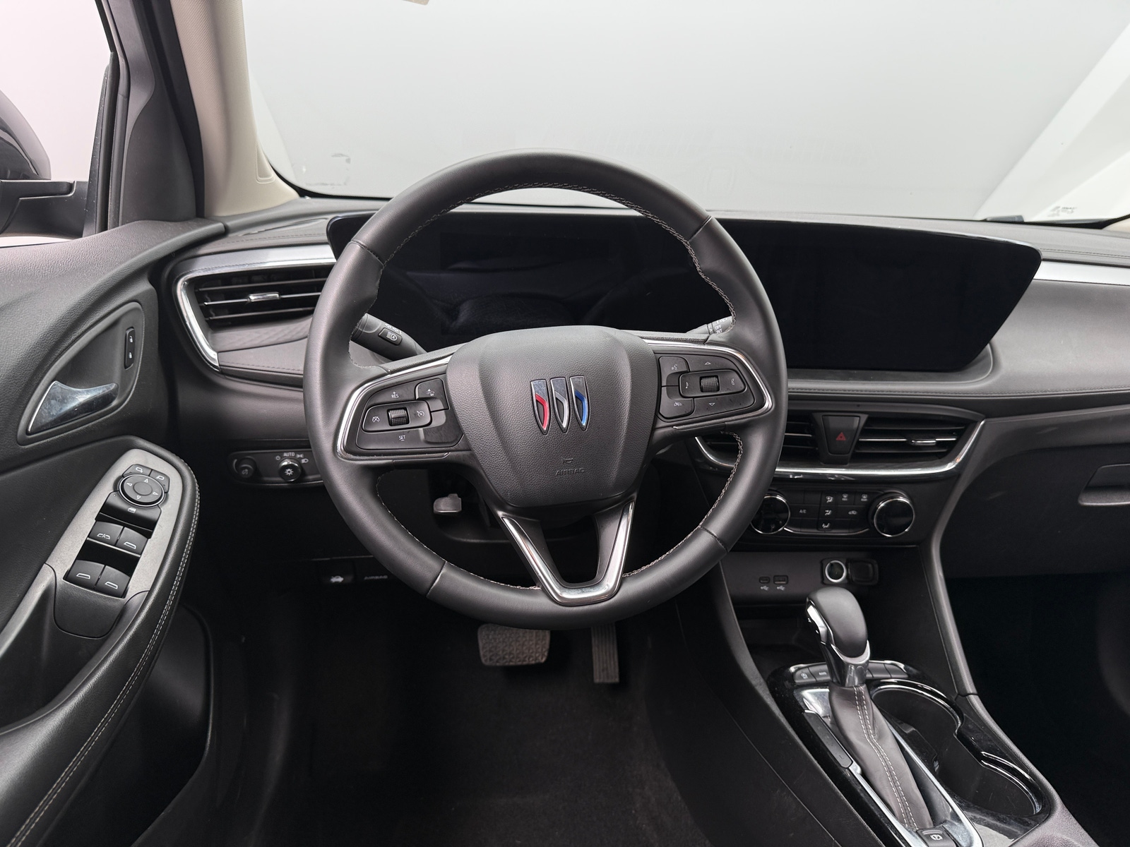 Thumbnail: 2025 Buick Encore GX - 4