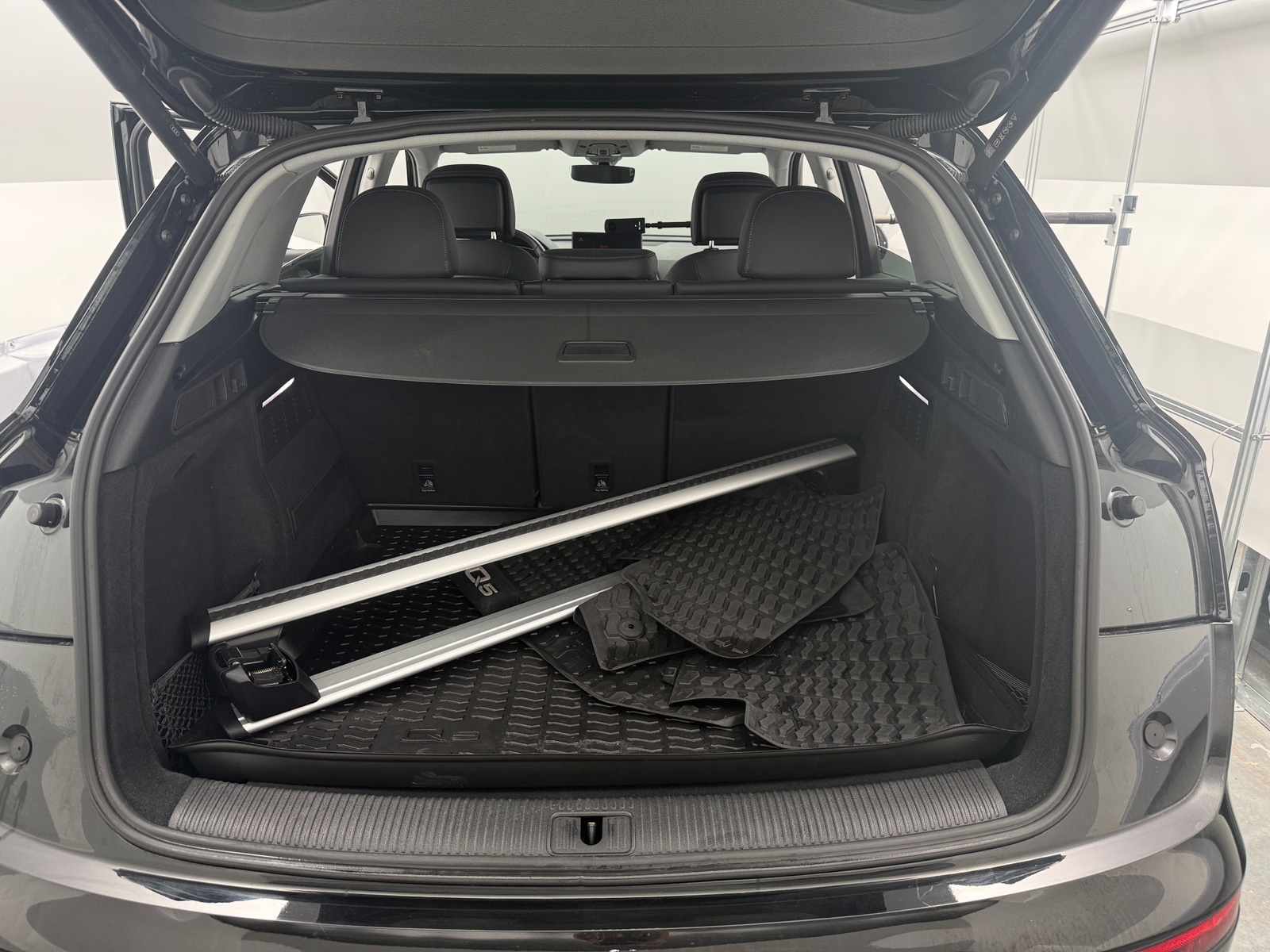 Thumbnail: 2023 Audi Q5 - 6