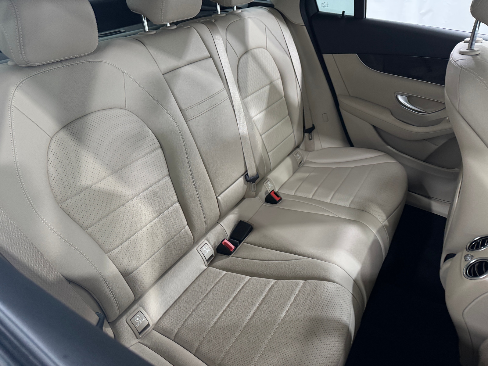 Thumbnail: 2022 Mercedes-Benz GLC - 5