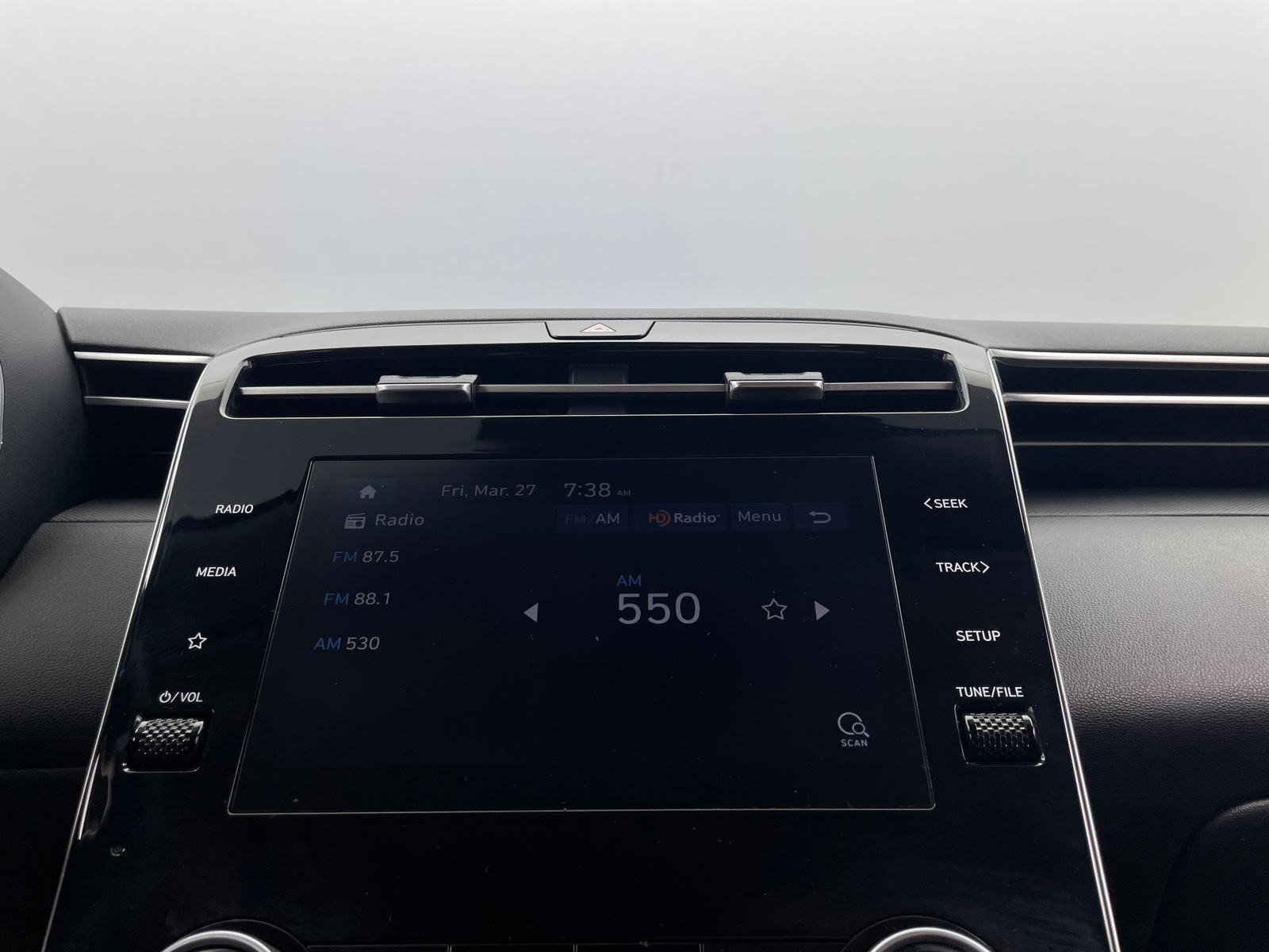 Thumbnail: 2023 Hyundai Tucson - 4