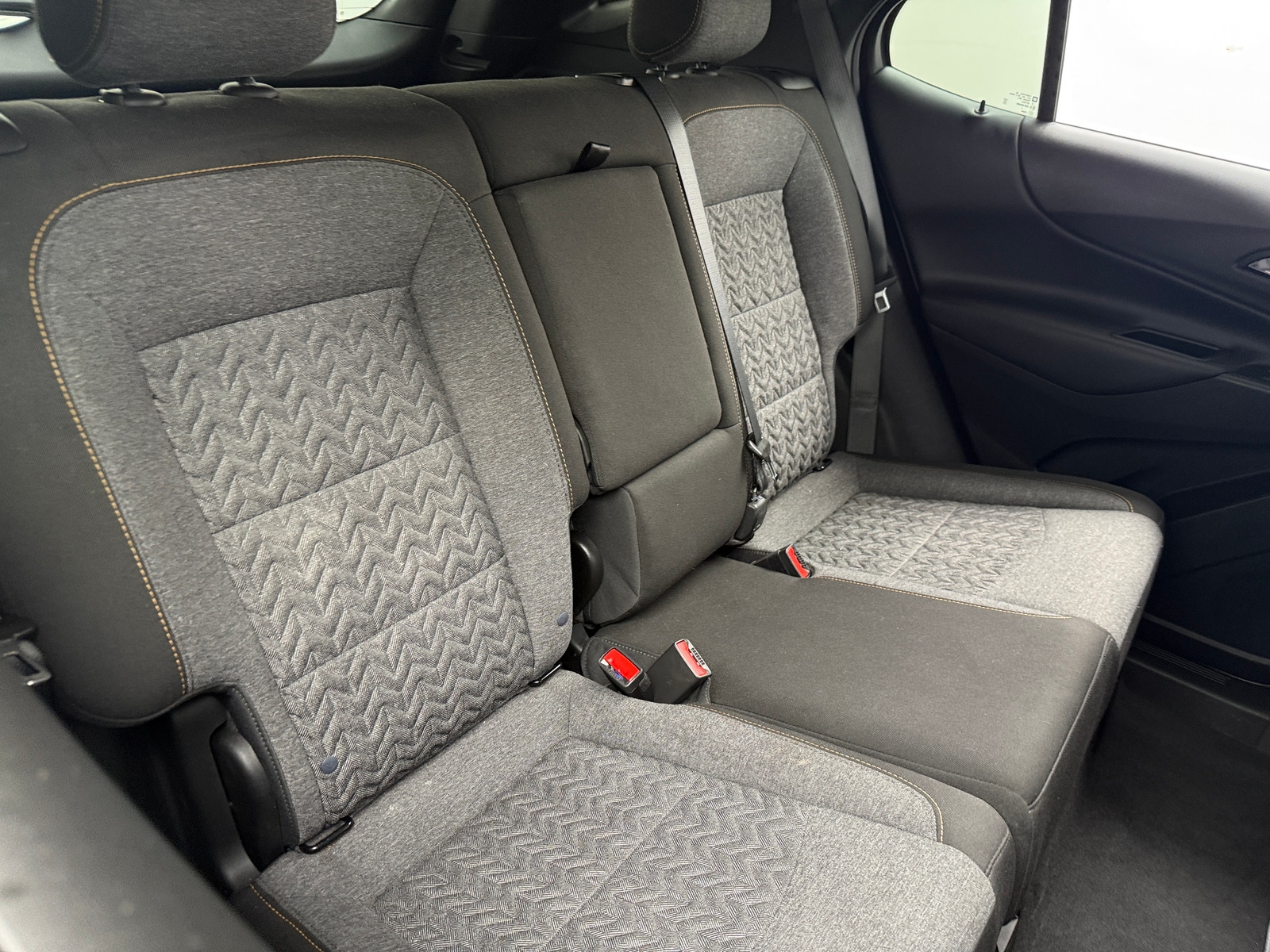 Thumbnail: 2022 Chevrolet Equinox - 6