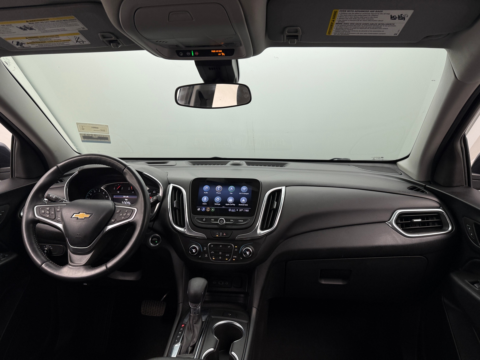 Thumbnail: 2022 Chevrolet Equinox - 3