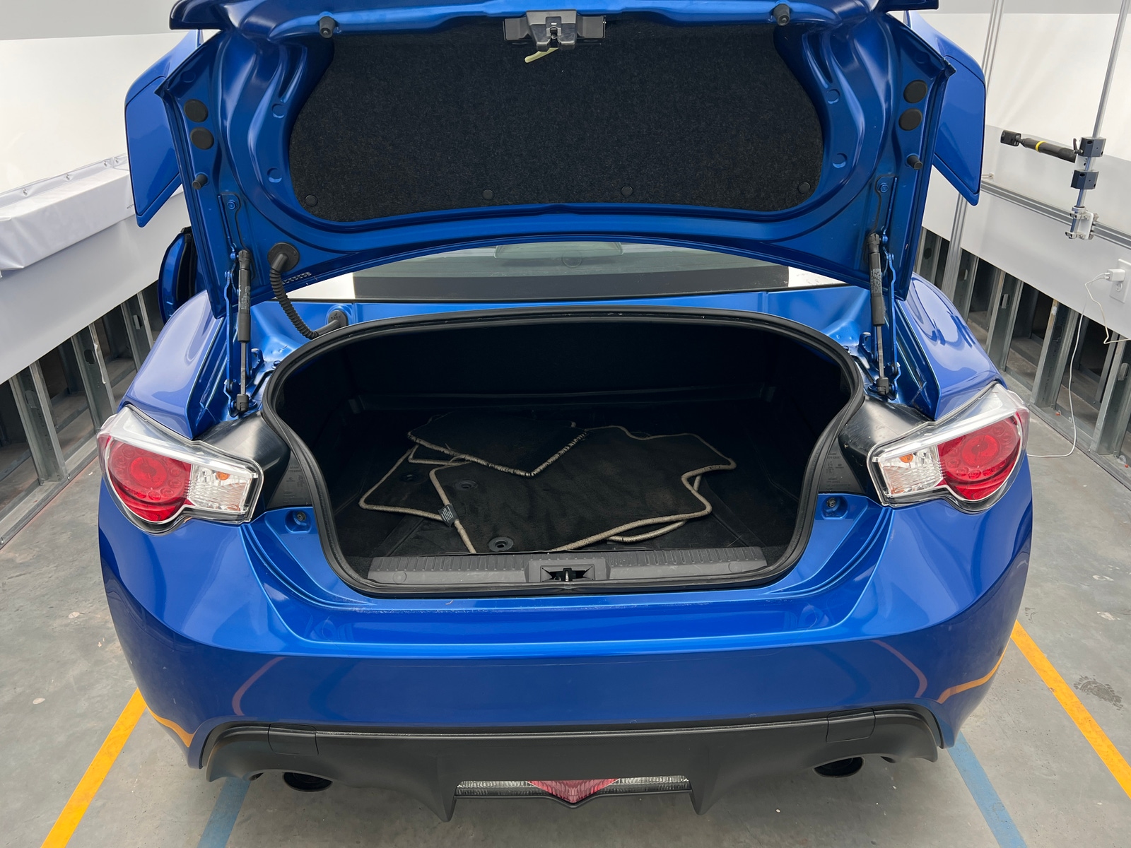 Thumbnail: 2013 Subaru BRZ - 4