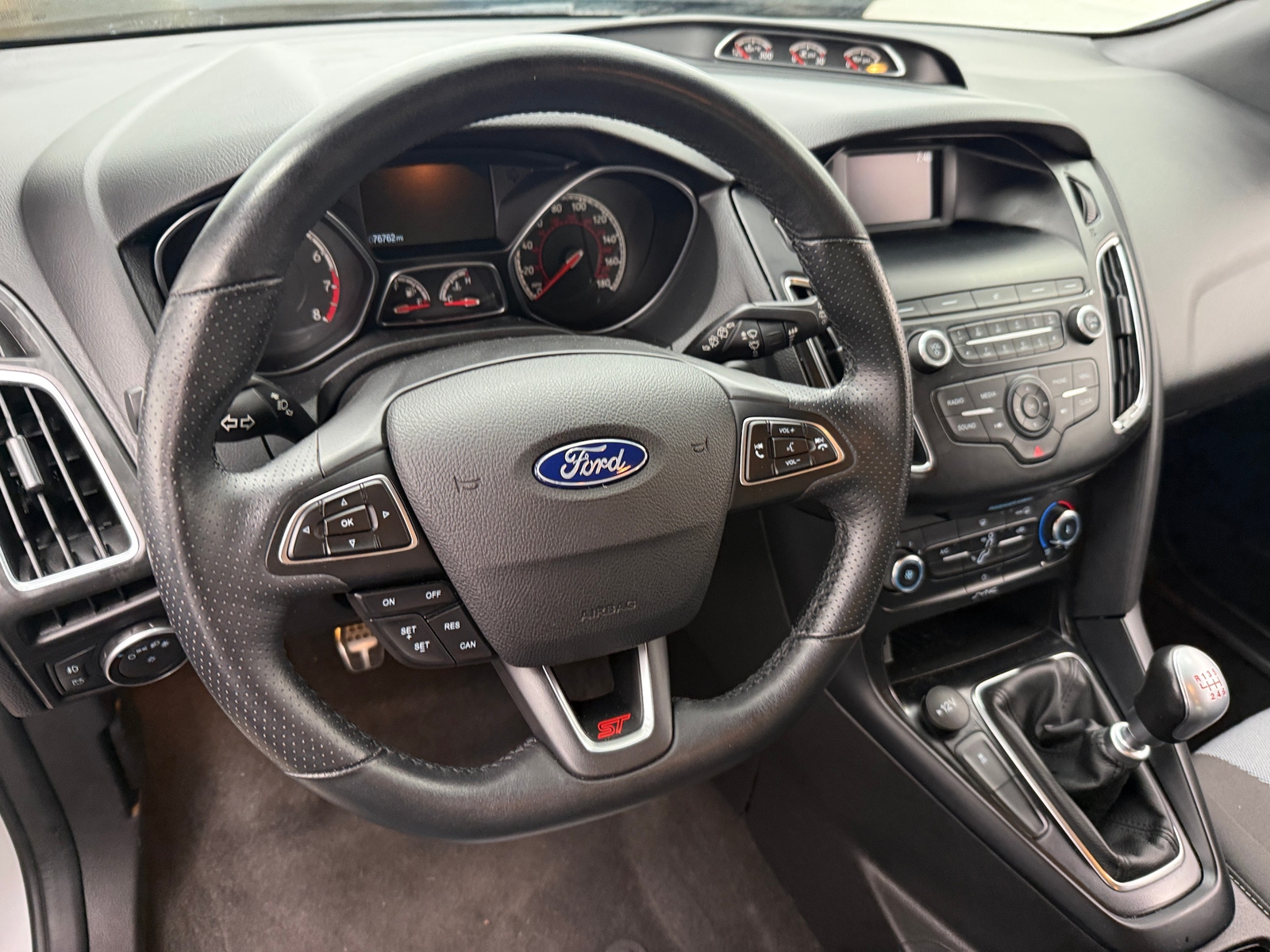 Thumbnail: 2018 Ford Focus - 5