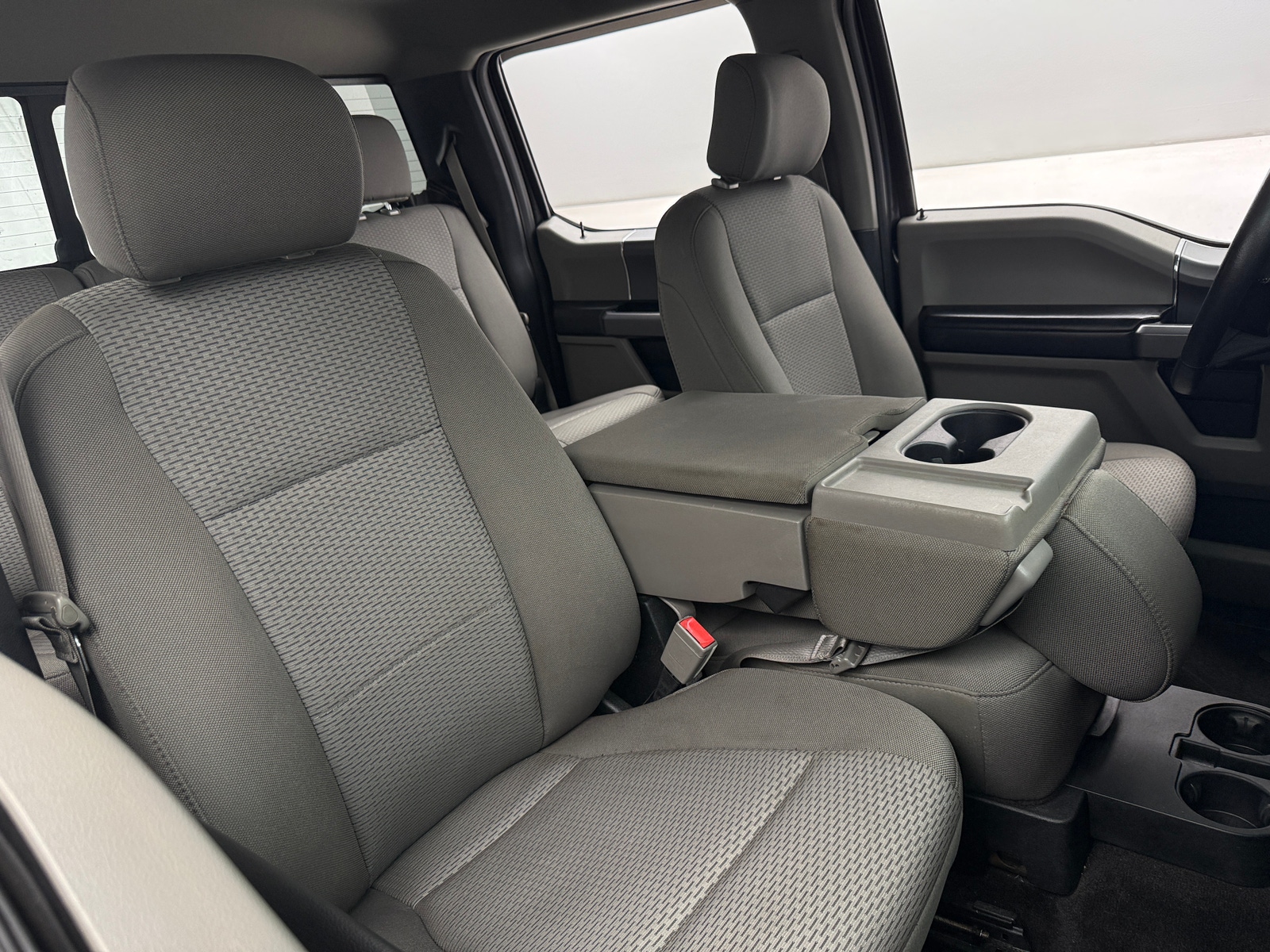 Thumbnail: 2018 Ford Econoline - 2