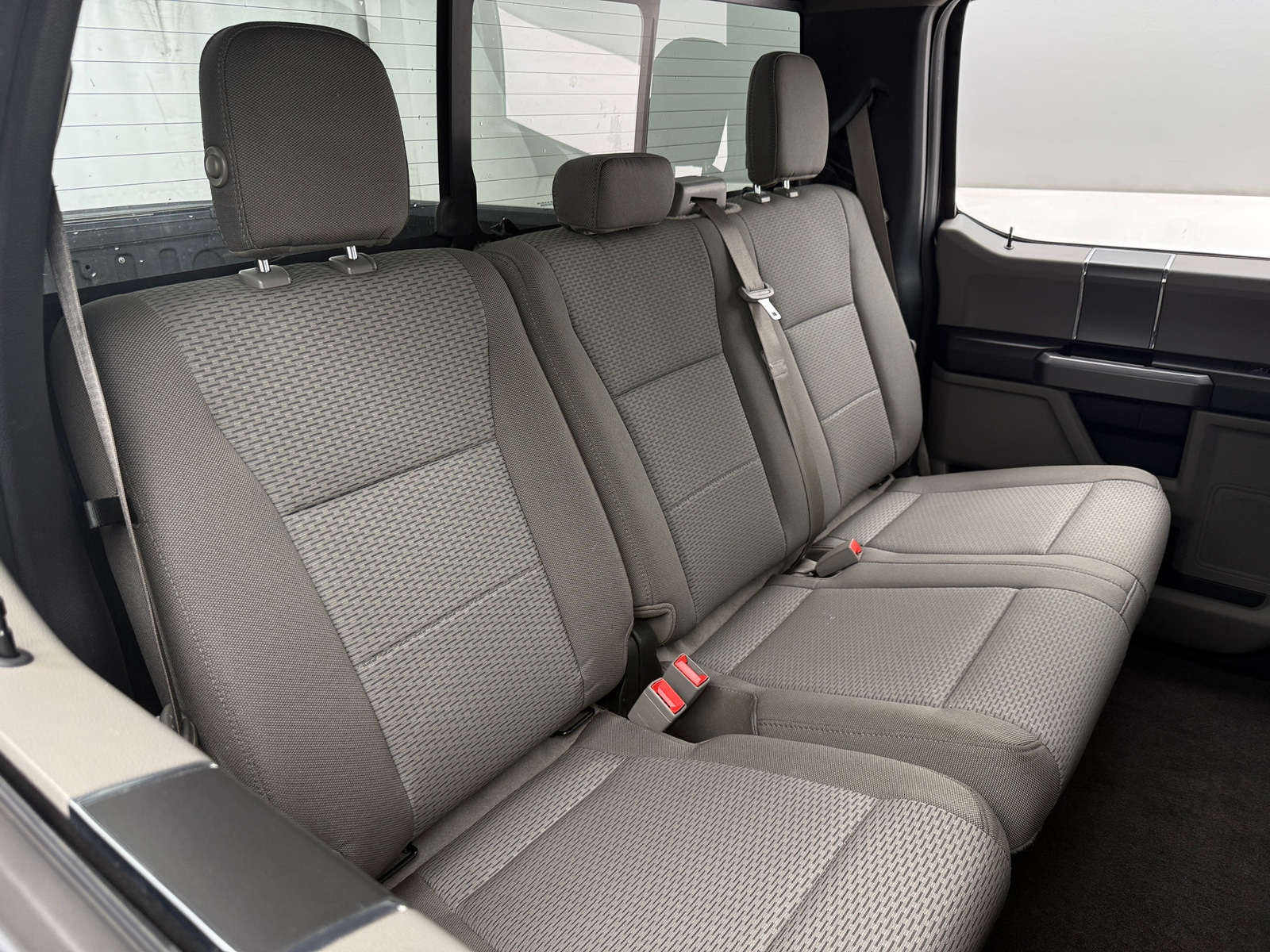 Thumbnail: 2018 Ford Econoline - 6