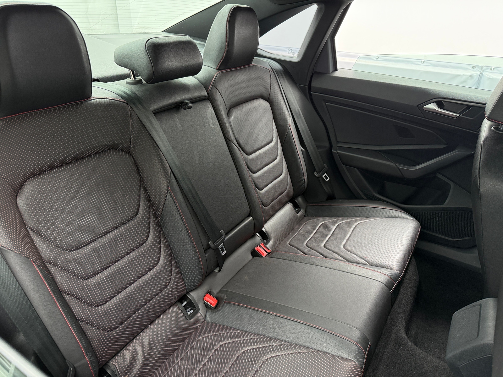 Thumbnail: 2024 Volkswagen Jetta - 5