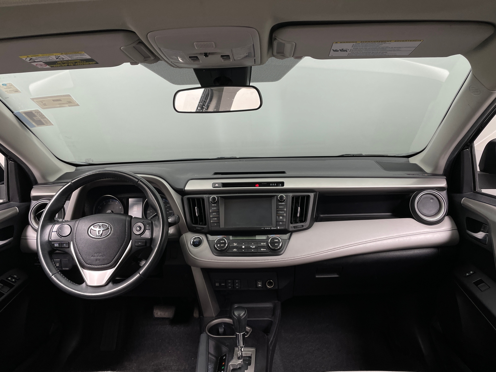 Thumbnail: 2018 Toyota RAV4 - 3