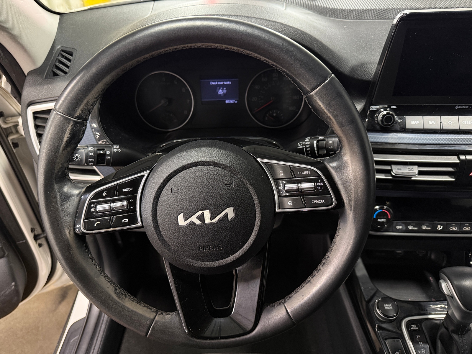 Thumbnail: 2022 Kia Seltos - 5