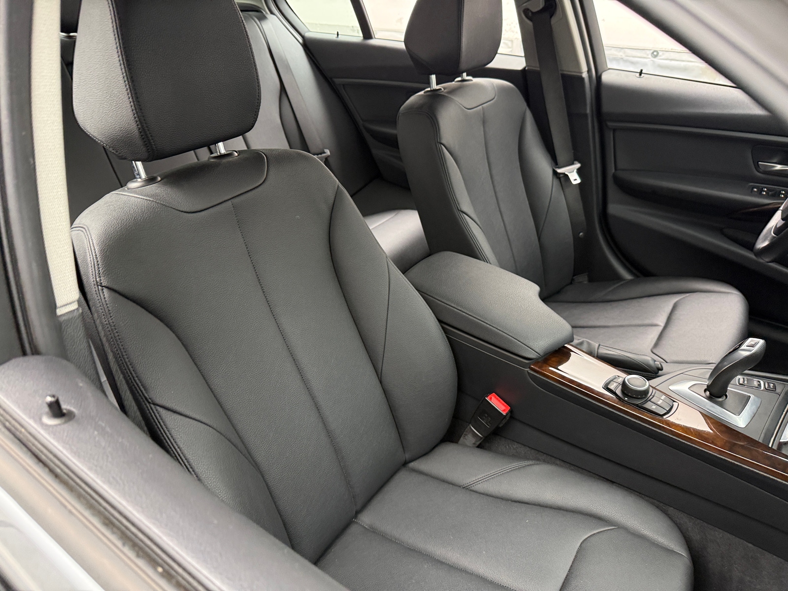 Thumbnail: 2013 BMW 3 Series - 2