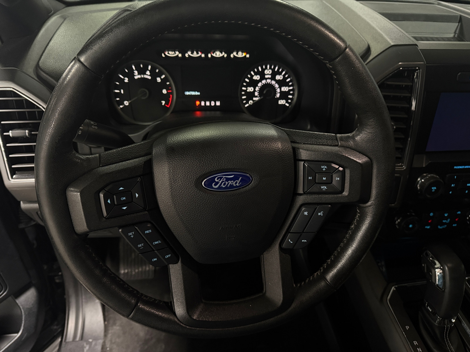 Thumbnail: 2019 Ford Econoline - 5