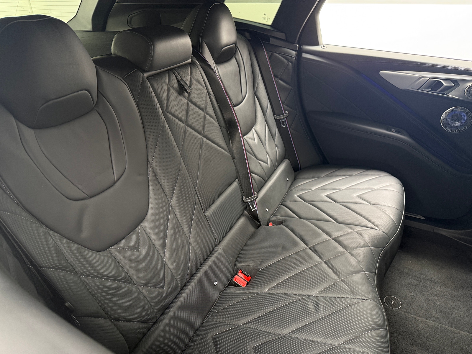 Thumbnail: 2023 BMW XM - 5