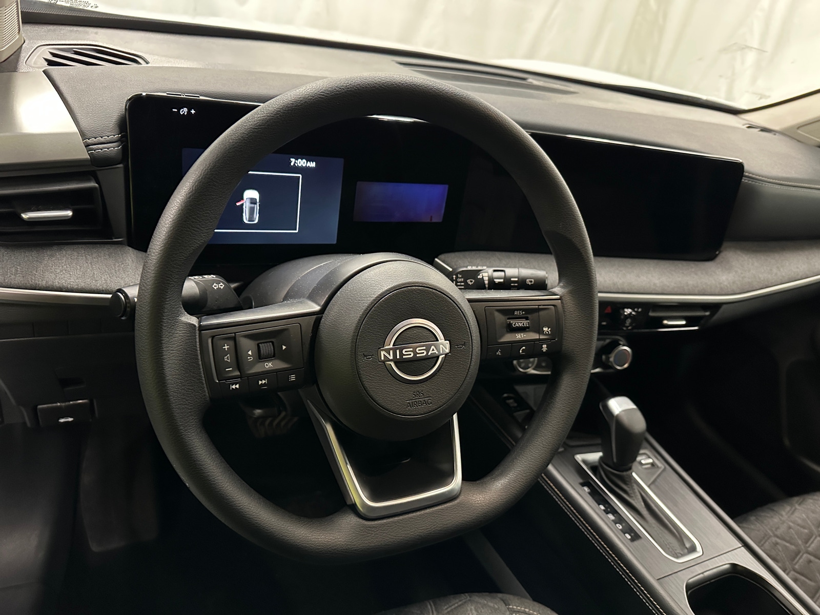 Thumbnail: 2025 Nissan Kicks - 5