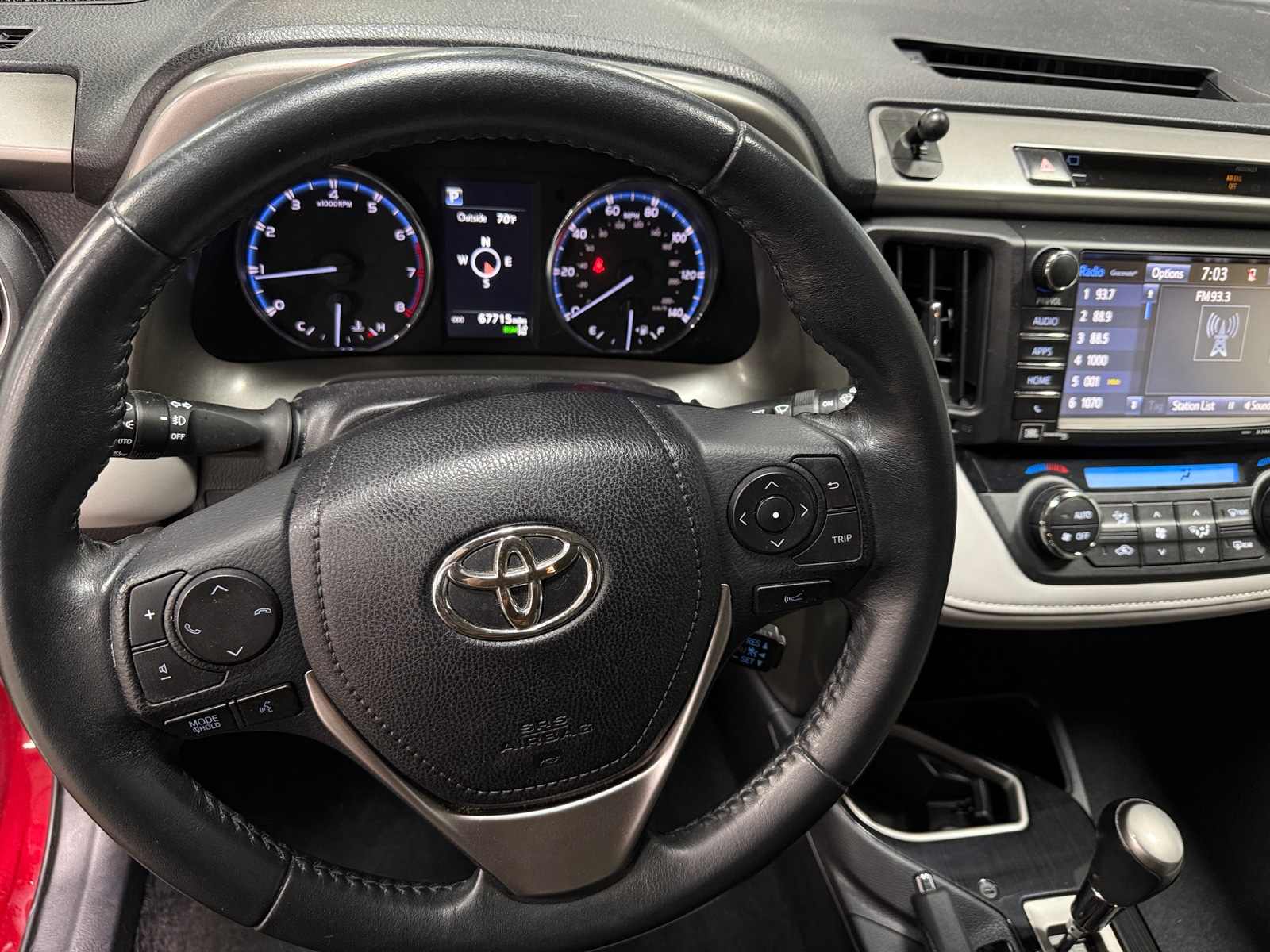 Thumbnail: 2018 Toyota RAV4 - 4