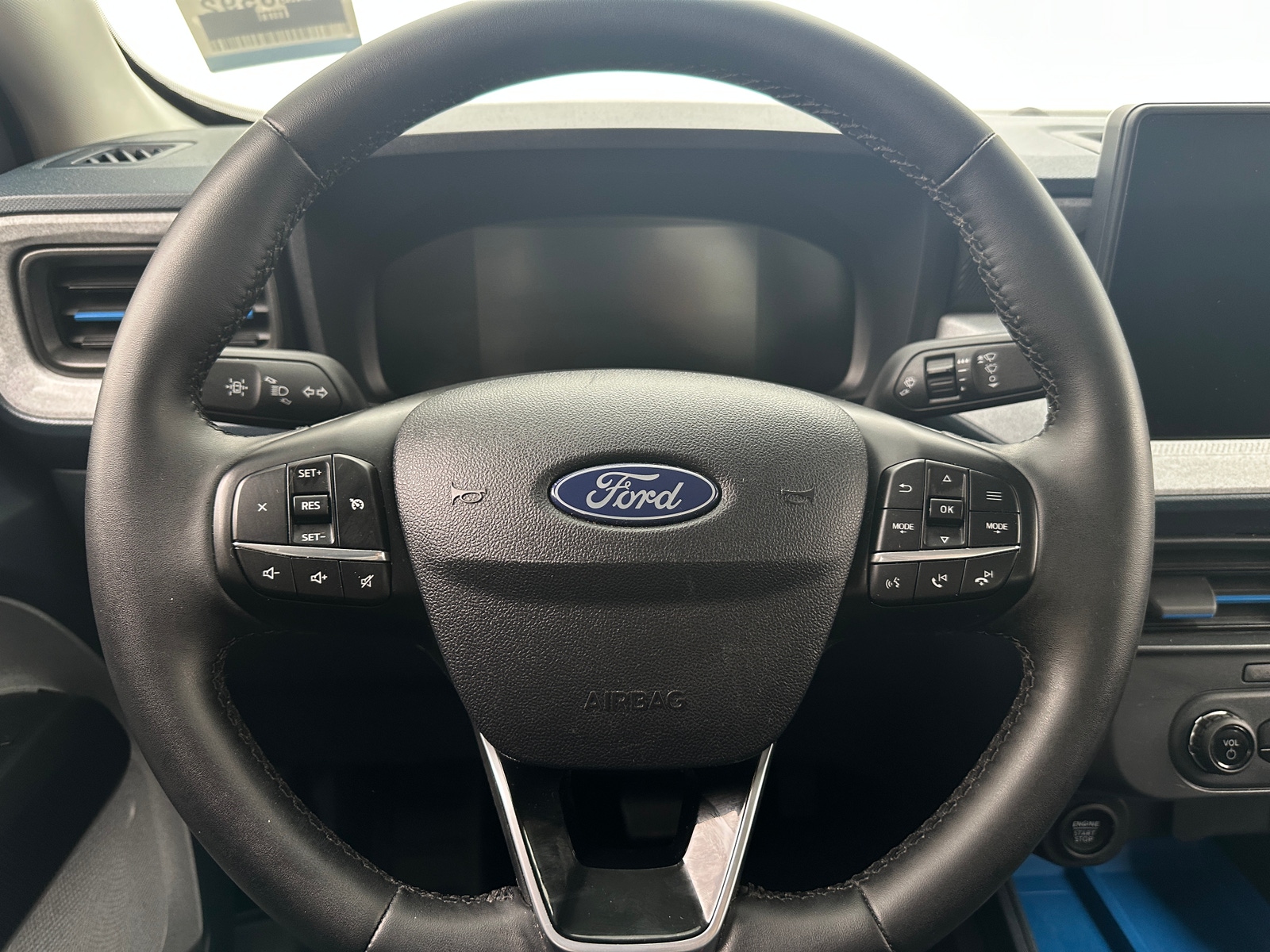 Thumbnail: 2025 Ford Maverick - 5