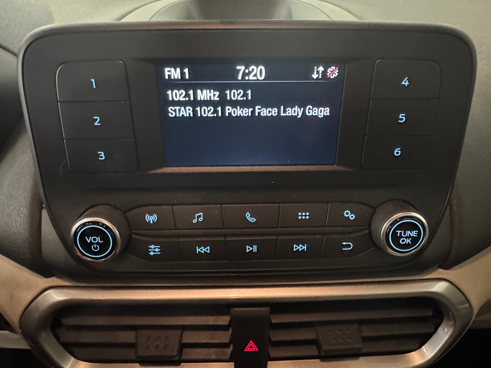 Thumbnail: 2021 Ford EcoSport - 4