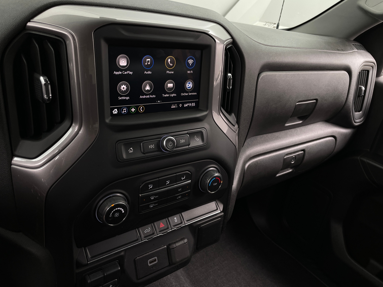 Thumbnail: 2020 Chevrolet Silverado 1500 - 4