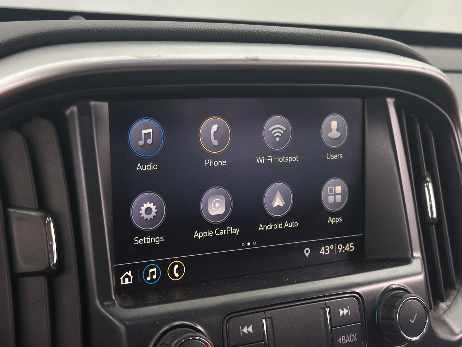 Thumbnail: 2019 Chevrolet Colorado - 4