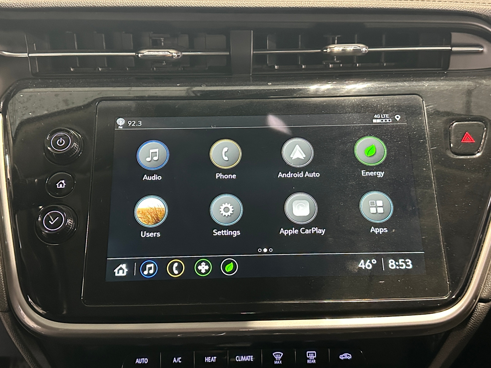 Thumbnail: 2022 Chevrolet Bolt EUV - 3