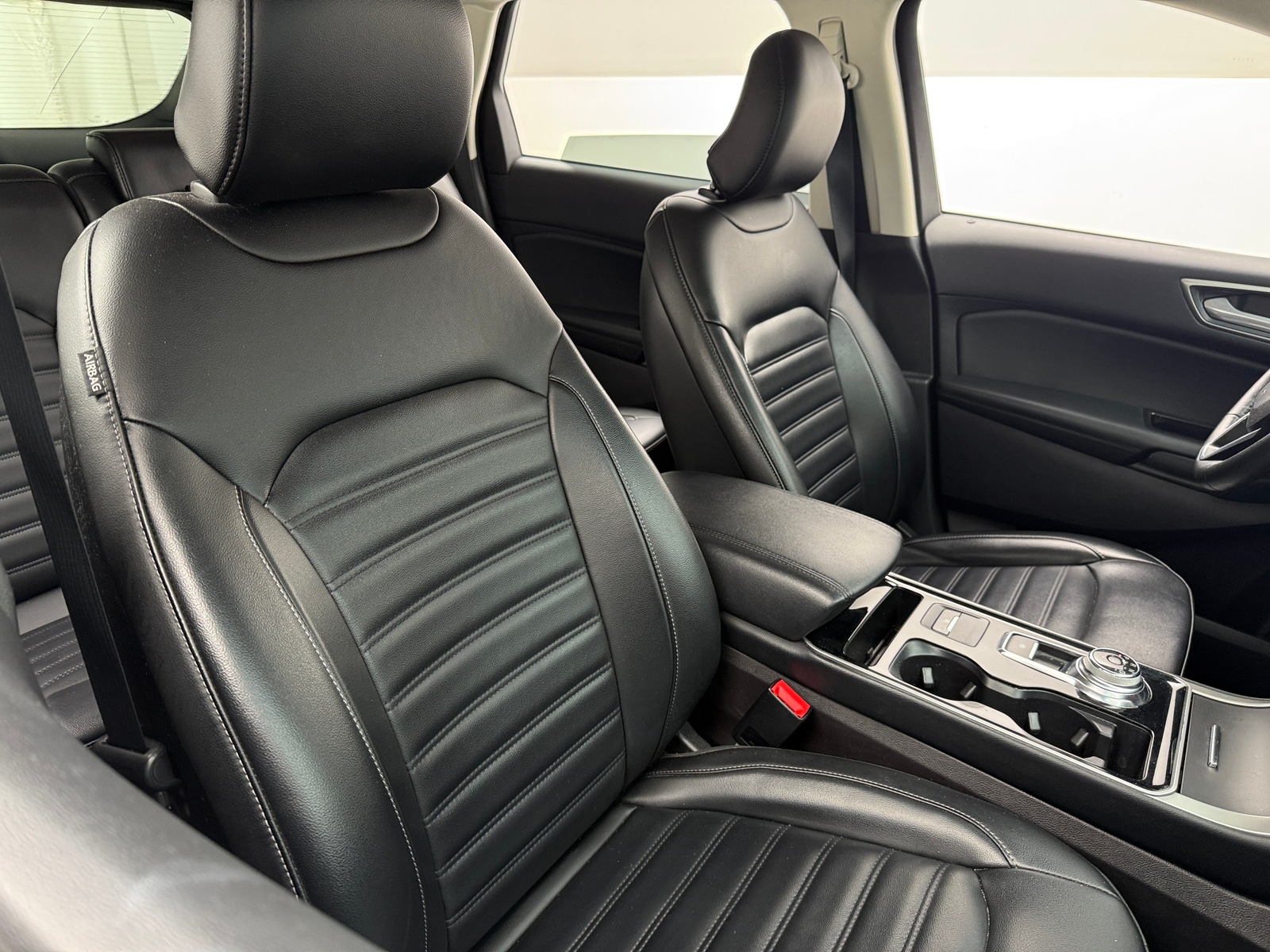 Thumbnail: 2019 Ford Edge - 2