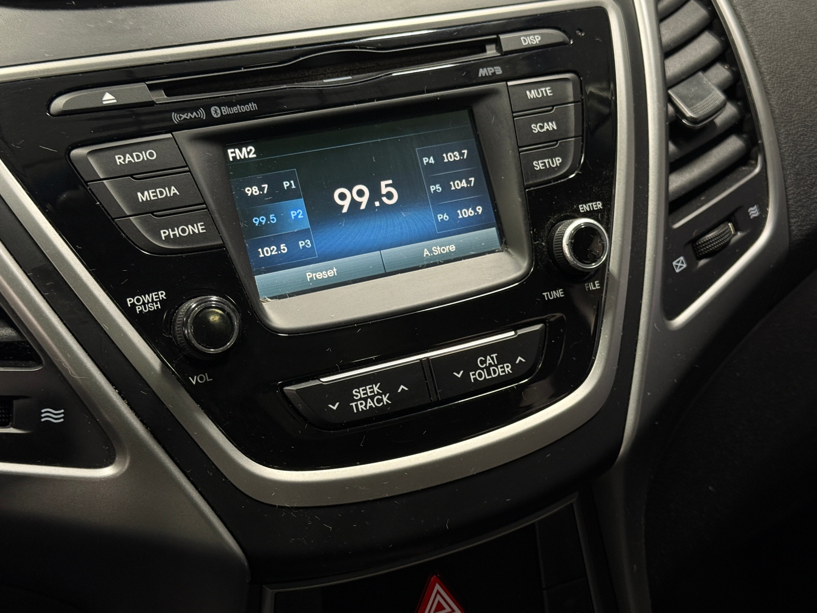 Thumbnail: 2016 Hyundai Elantra - 4