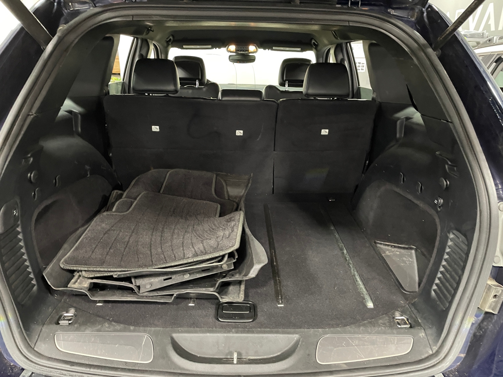 Thumbnail: 2017 Jeep Grand Cherokee - 6