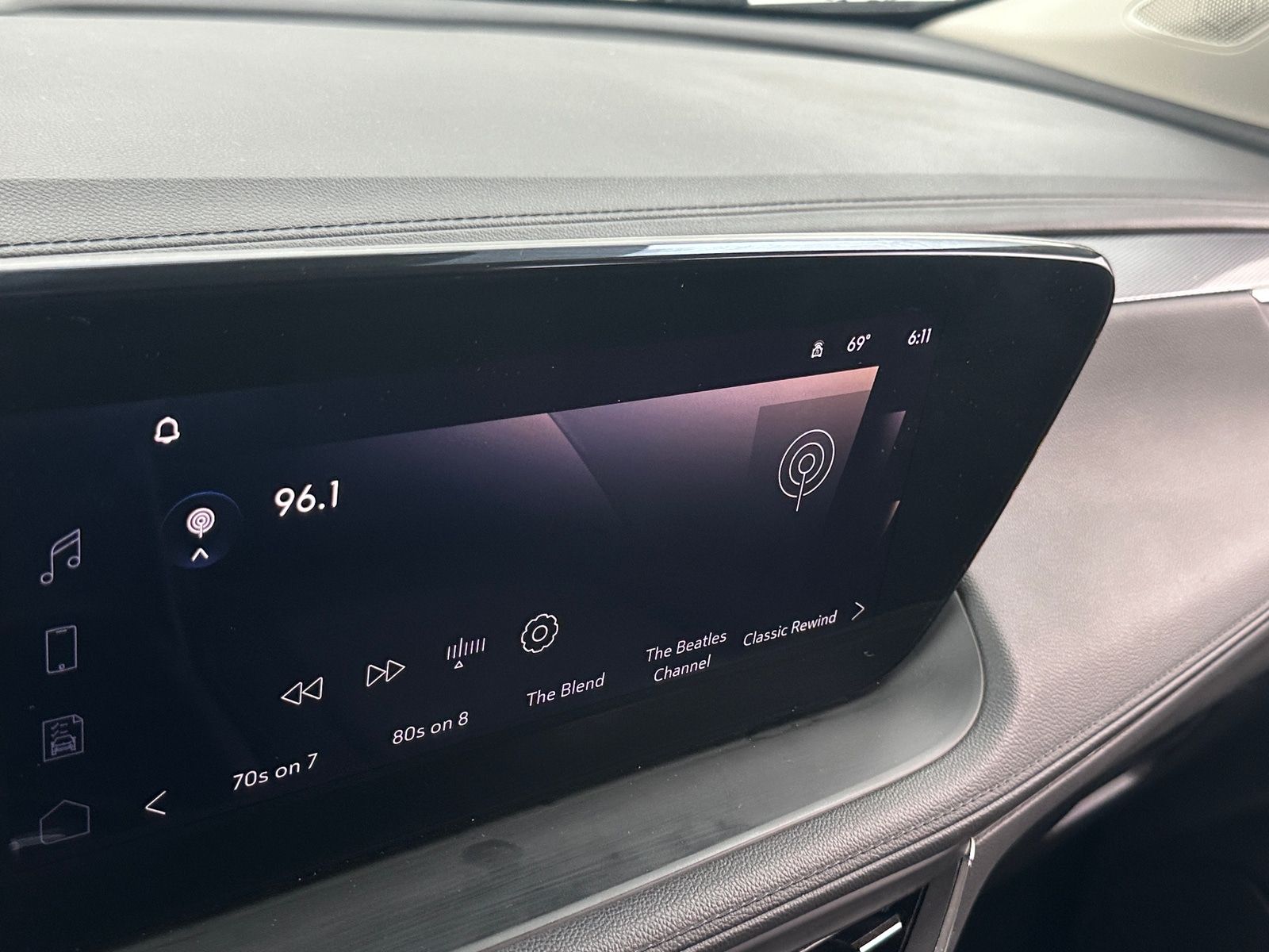 Thumbnail: 2025 Buick Encore GX - 4