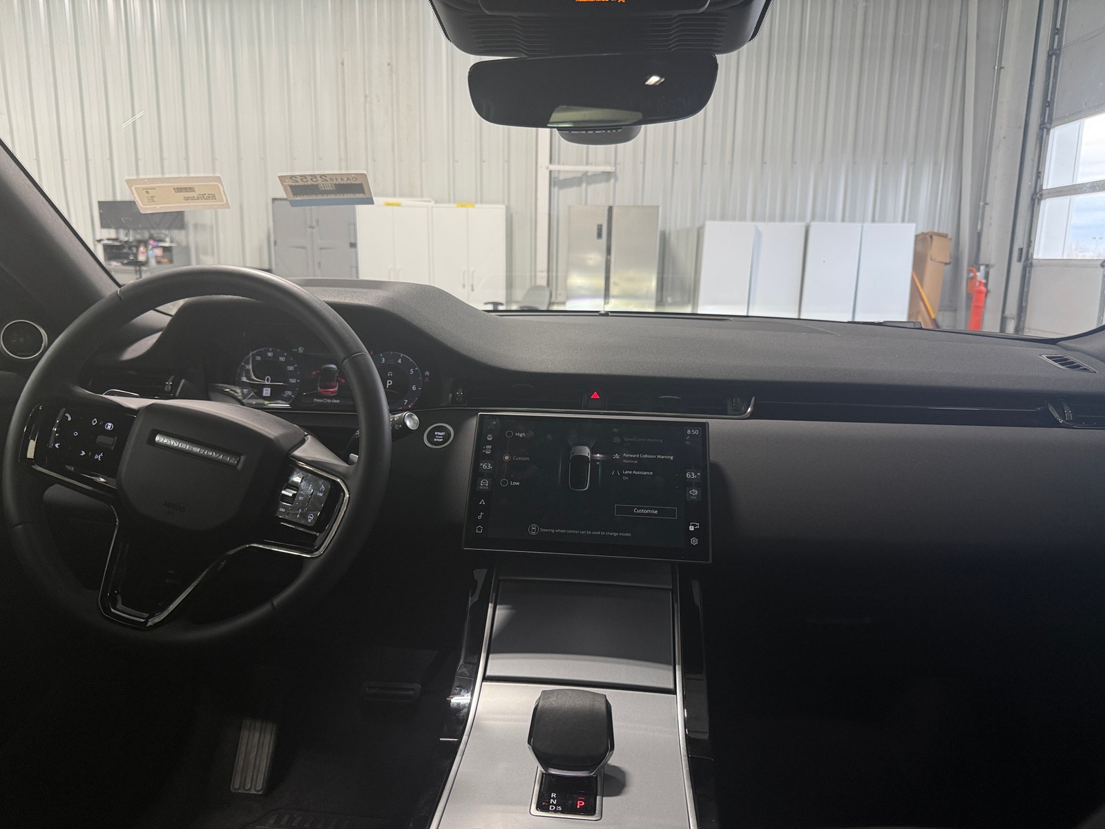 Thumbnail: 2024 Land Rover Range Rover Evoque - 2