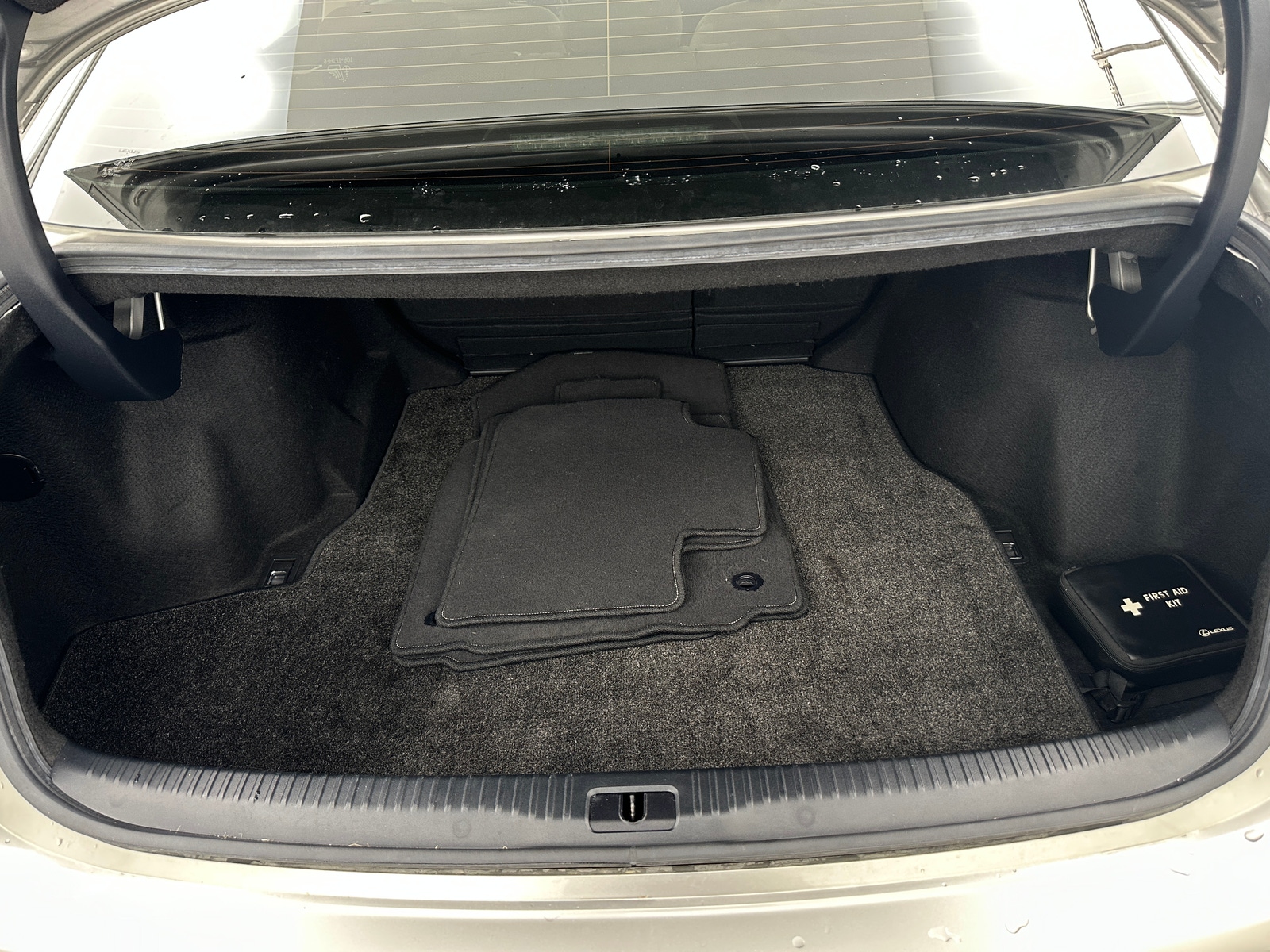 Thumbnail: 2018 Lexus IS - 6