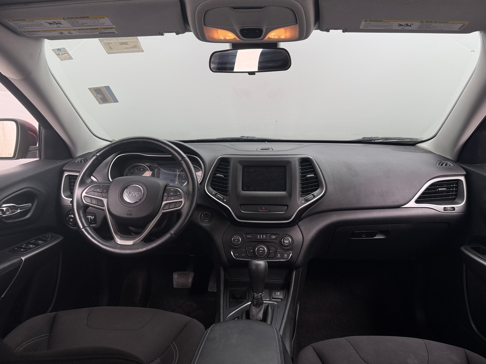 Thumbnail: 2019 Jeep Cherokee - 3