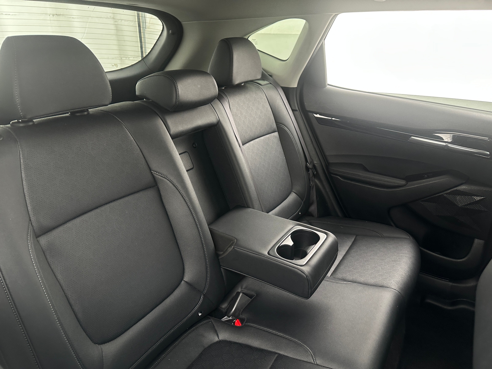 Thumbnail: 2023 Kia Seltos - 5