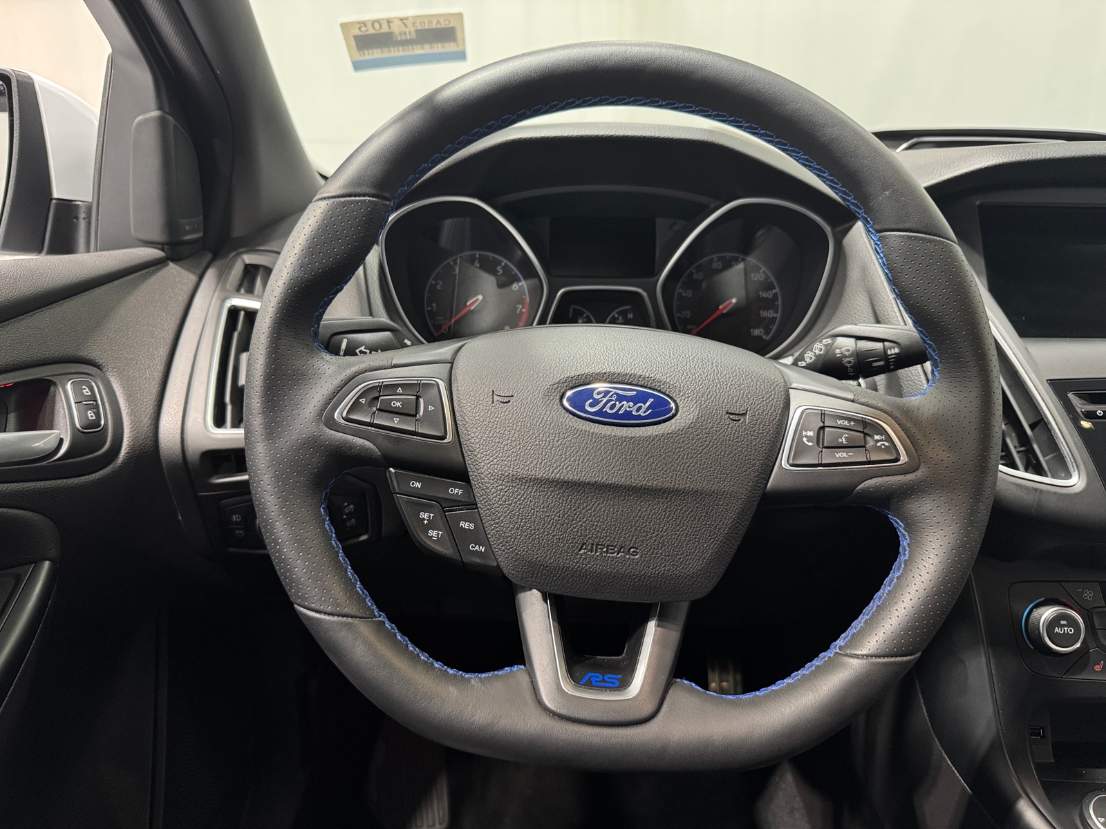 Thumbnail: 2017 Ford Focus - 4