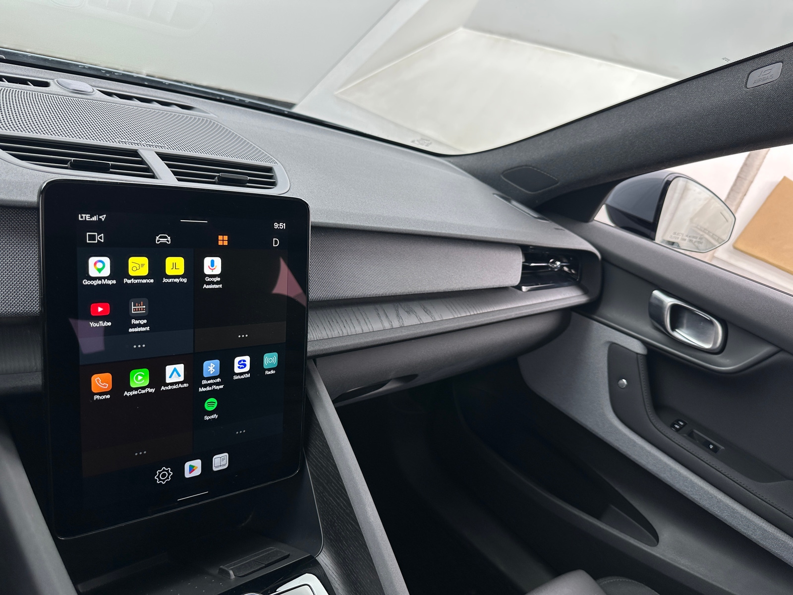 Thumbnail: 2021 Polestar 2 - 4