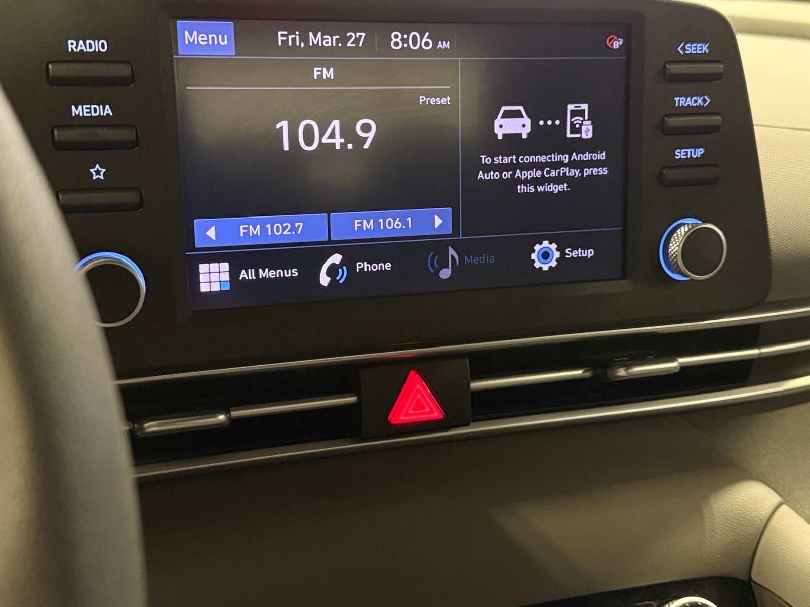 Thumbnail: 2023 Hyundai Elantra - 4