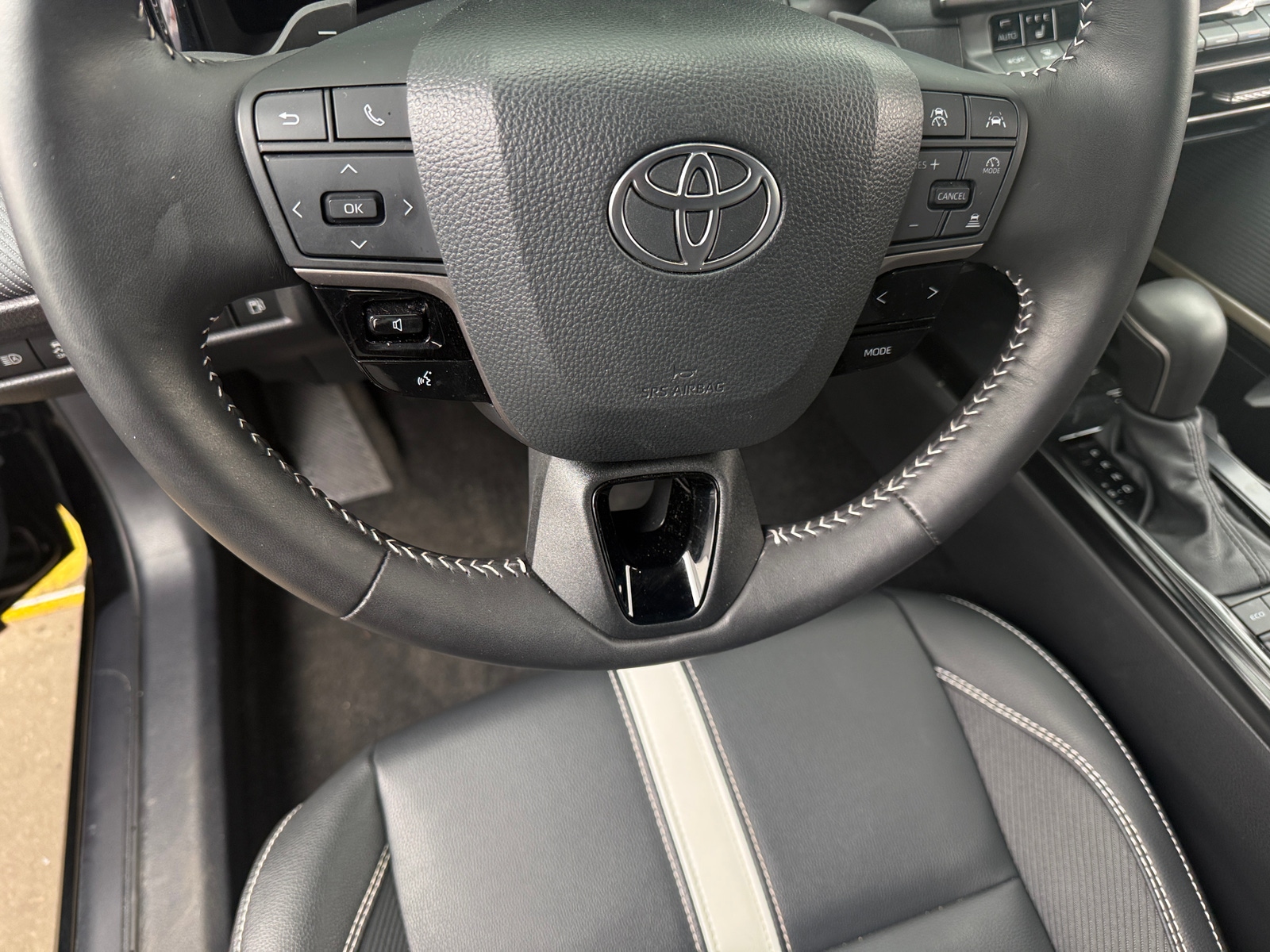 Thumbnail: 2025 Toyota Camry - 4